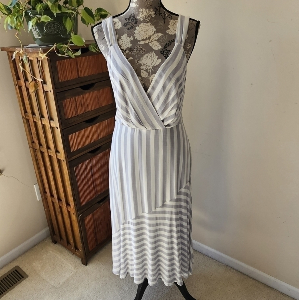 NWT‎ alterd state striped deep V neck maxi dress M